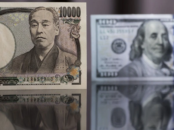 根據美國財政部的國際資本流動報告（TIC），日本依舊是美國最大海外債主，6月增持126億美元，持倉規模達1.1476兆美元。 圖：翻攝自Bloomberg 