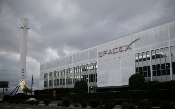 有望成史上最大IPO？馬斯克旗下SpaceX擬明年掛牌 估值上看1.5兆美元