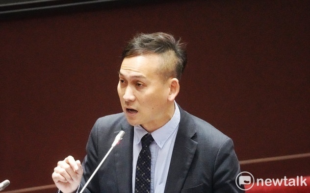 提案復活軍公教雙薪肥貓? 葉元之給解釋
