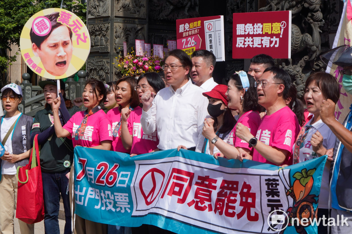 民進黨發動大罷免，國民黨立委葉元之最危險，結果驚險幾千票反罷成功。 圖：張良一/攝 
