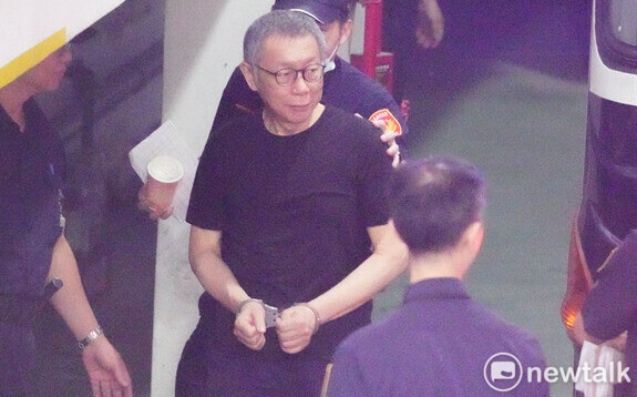 藍白齊喊柯文哲交保金過高  簡舒培酸：去年也7千萬你們沒嫌貴......