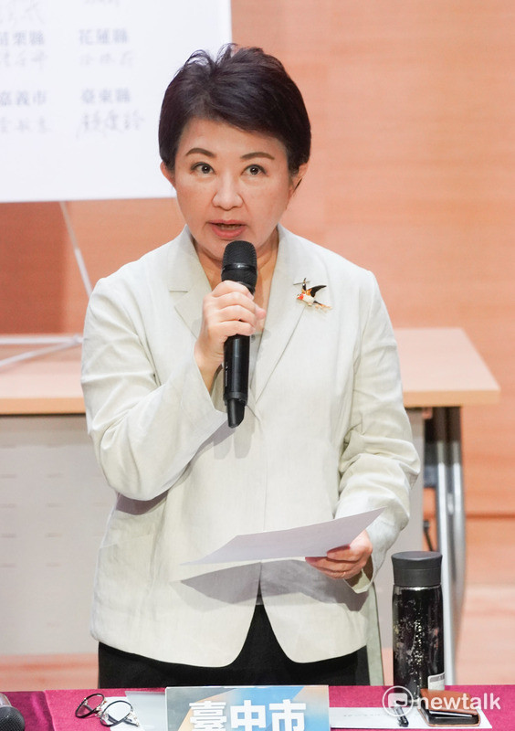 台中市長盧秀燕不願承擔黨務，如今鄭麗文當選，「不敢戰」的象徵恐重挫形象。 圖：張良一 / 攝（資料照） 