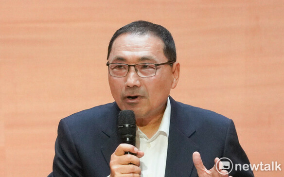 新北耶誕城交通大打結 蘇巧慧喊「重新思考」 侯友宜：目前交通很順暢 