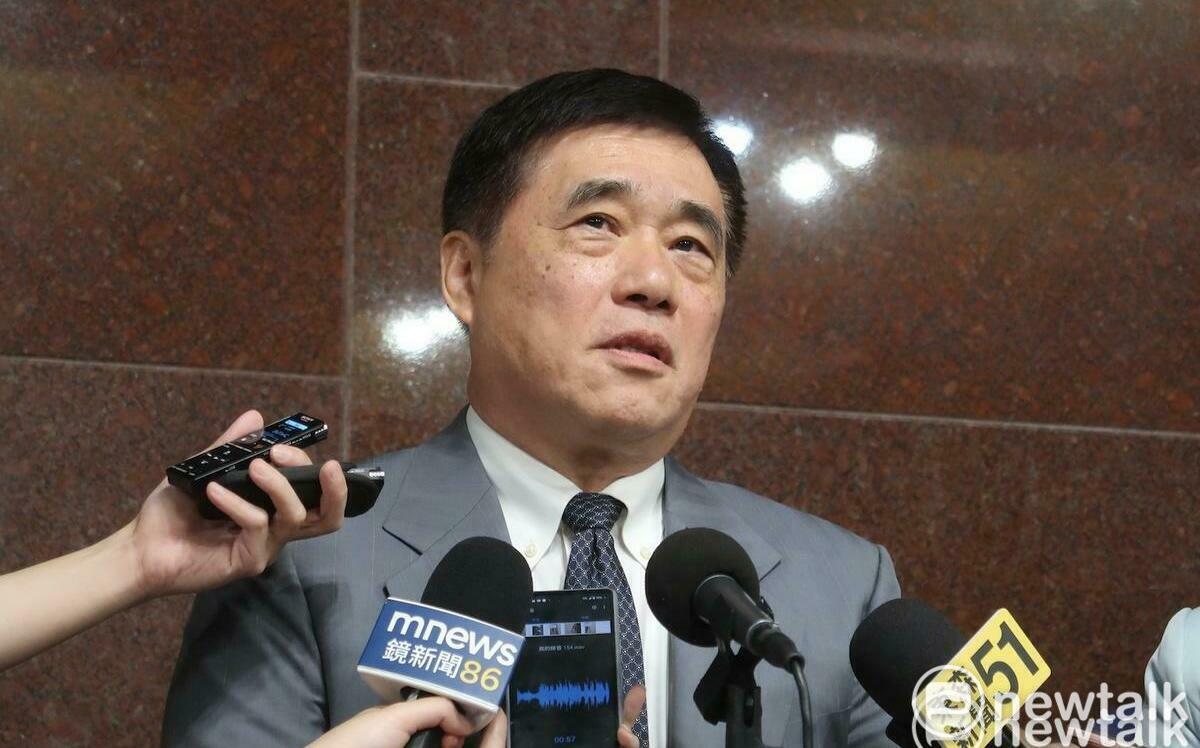 郝龍斌當選就退黨！「他」開第一槍力挺鄭麗文 藍主席選舉火藥味濃