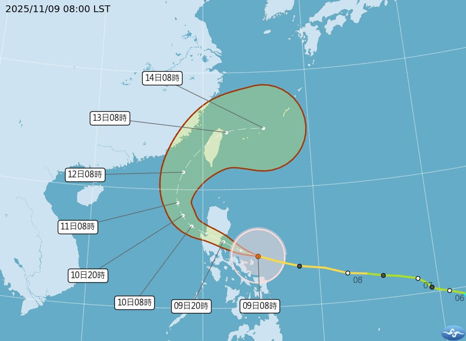  颱風鳳凰風速高達每小時 185 公里，將直擊菲律賓呂宋島。 圖：翻攝自氣象屬 