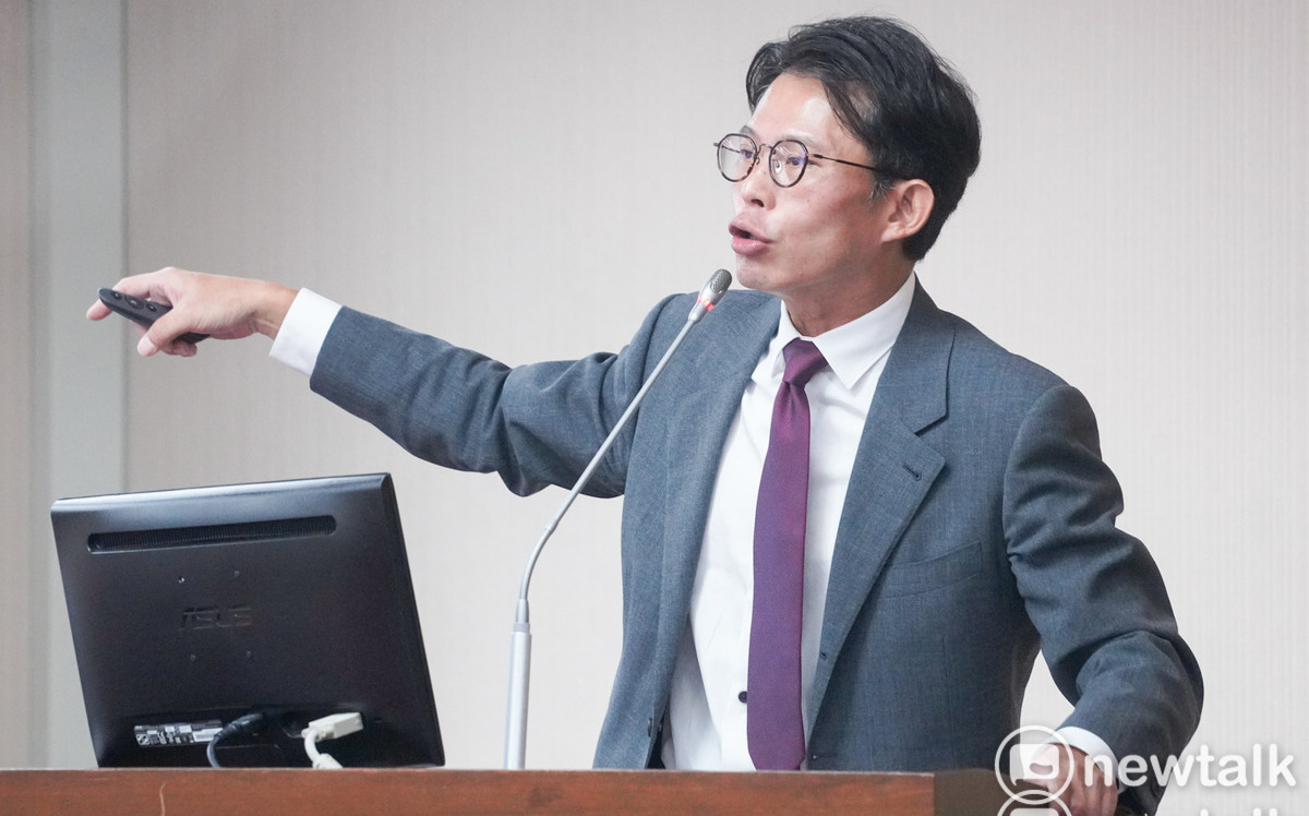 黃國昌涉貪風暴擴大 週刊爆凱思國際資金回流黃口袋 金源疑來自中國