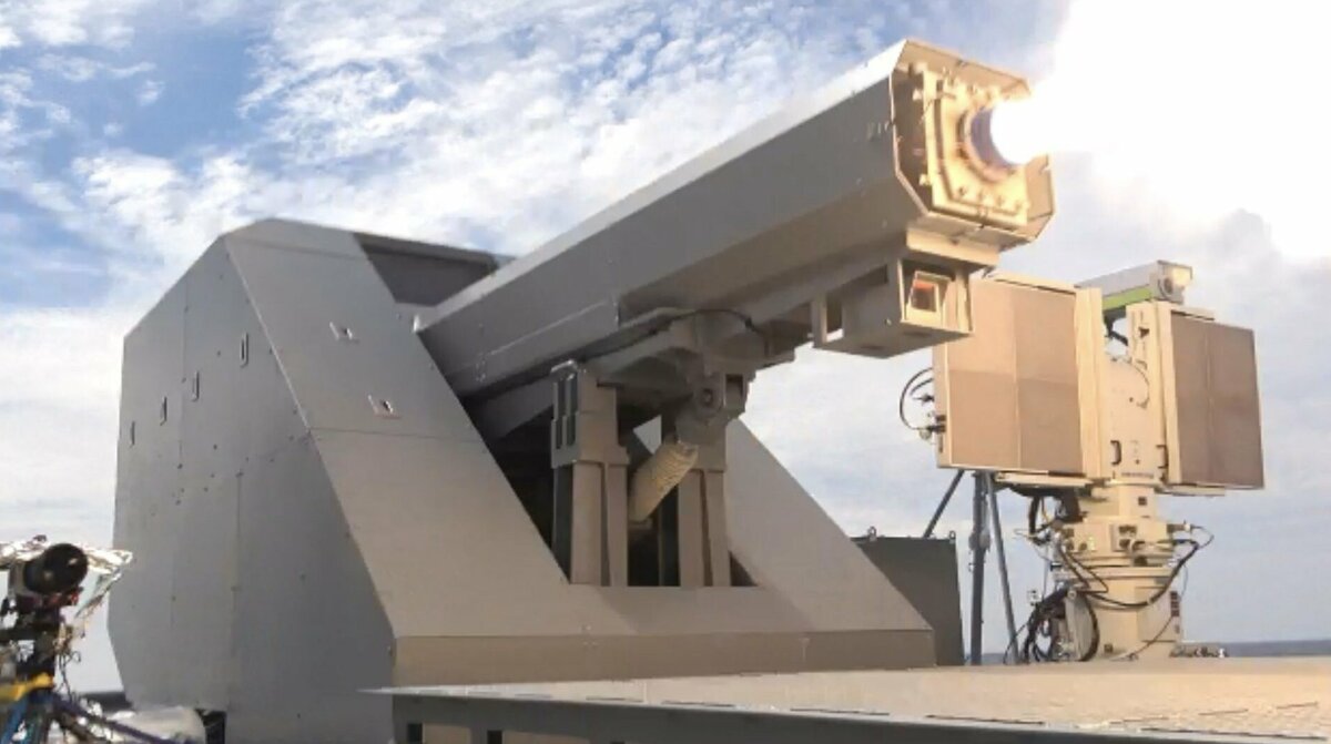  低成本、高隱匿性、高破壞力是電磁軌道炮的優勢，日本海軍此次成功等同宣布日本海軍步入新的作戰邏輯。 圖：翻攝自@OpenEyeComms 