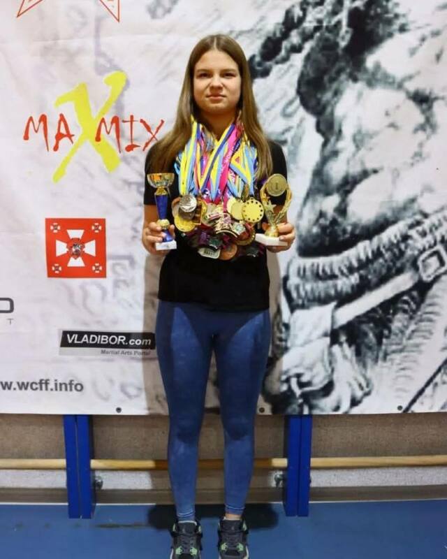  Karyna Bakhur 烏克蘭少女拳擊手在戰爭中身亡，得年只有 17 歲。 圖：翻攝自Gerashchenko_en 