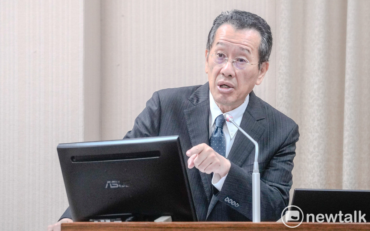 海鯤號測試  馬文君索多項資料：小引擎有其他國家潛艦用嗎？