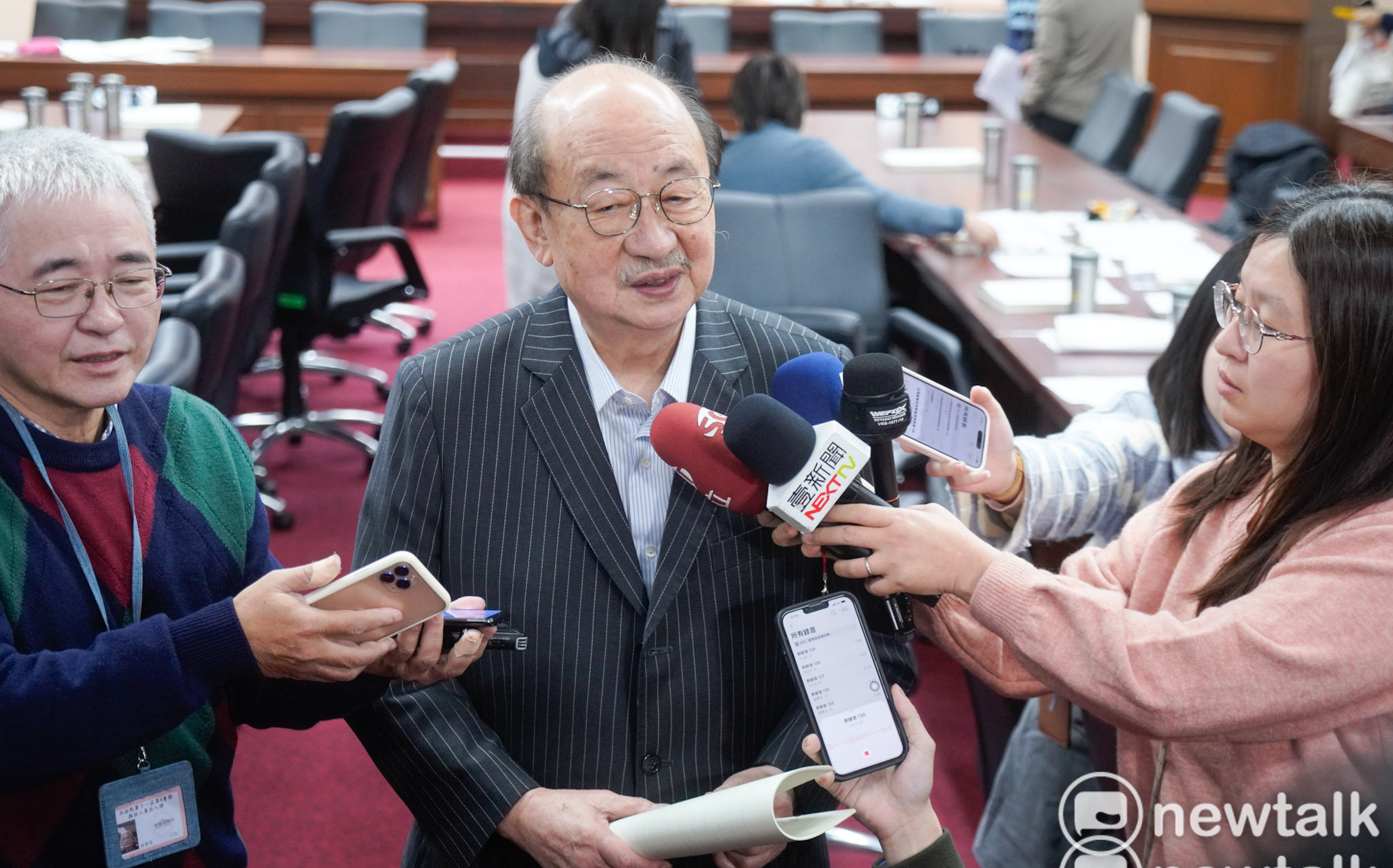 快訊》不是明天!柯、蔡爭總召 民進黨團幹部改選最快2/24日出爐