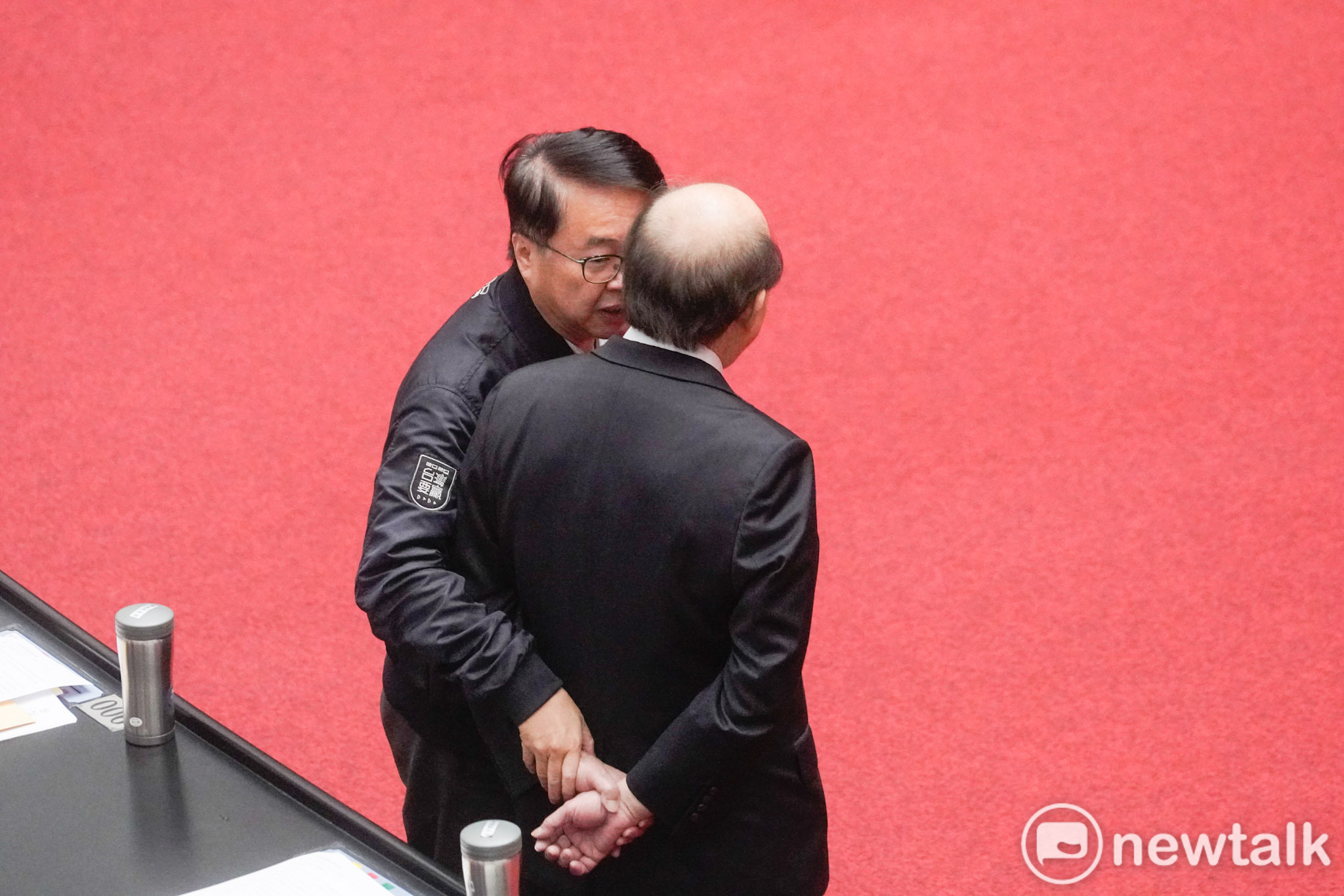 幕後》吳秉叡臨門一腳！助蔡其昌上位總召 柯建銘瀟灑卸任 | 政治 | Newtalk新聞
