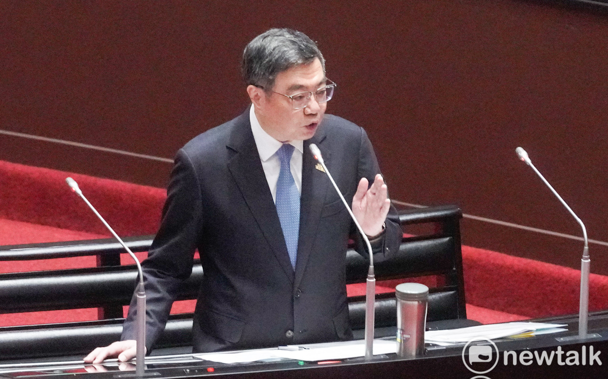 陳清龍問NCC人事比照中選會？卓榮泰怨：你再不接受 責任又在我？