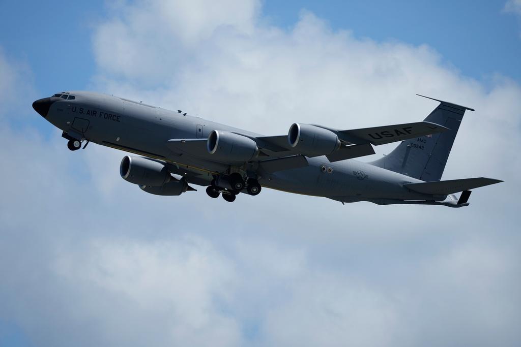  美軍13日證實一架 KC-135 空中加油機墜毀於伊拉克西部，機上6名機組人員全數罹難。 圖：達志影像／美聯社 