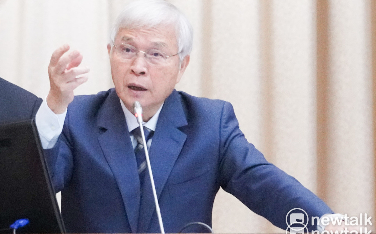 若油價漲到每桶100美元 央行不排除貨幣政策趨向「緊縮」