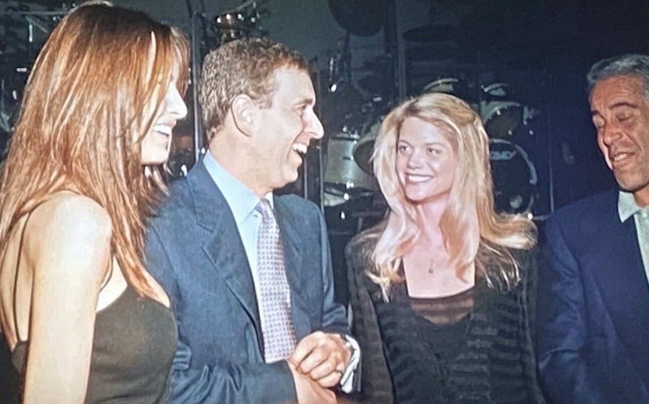 (影) 范斯稱艾普斯坦與情報機構關係密切! 川普誹謗訴訟遭駁回爭議再起