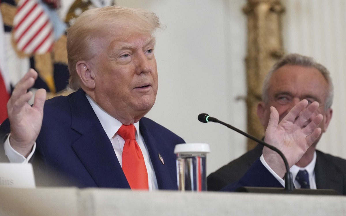 川普幣暴跌96%！開大會卻閉口不談 家族狂撈逾10億美元