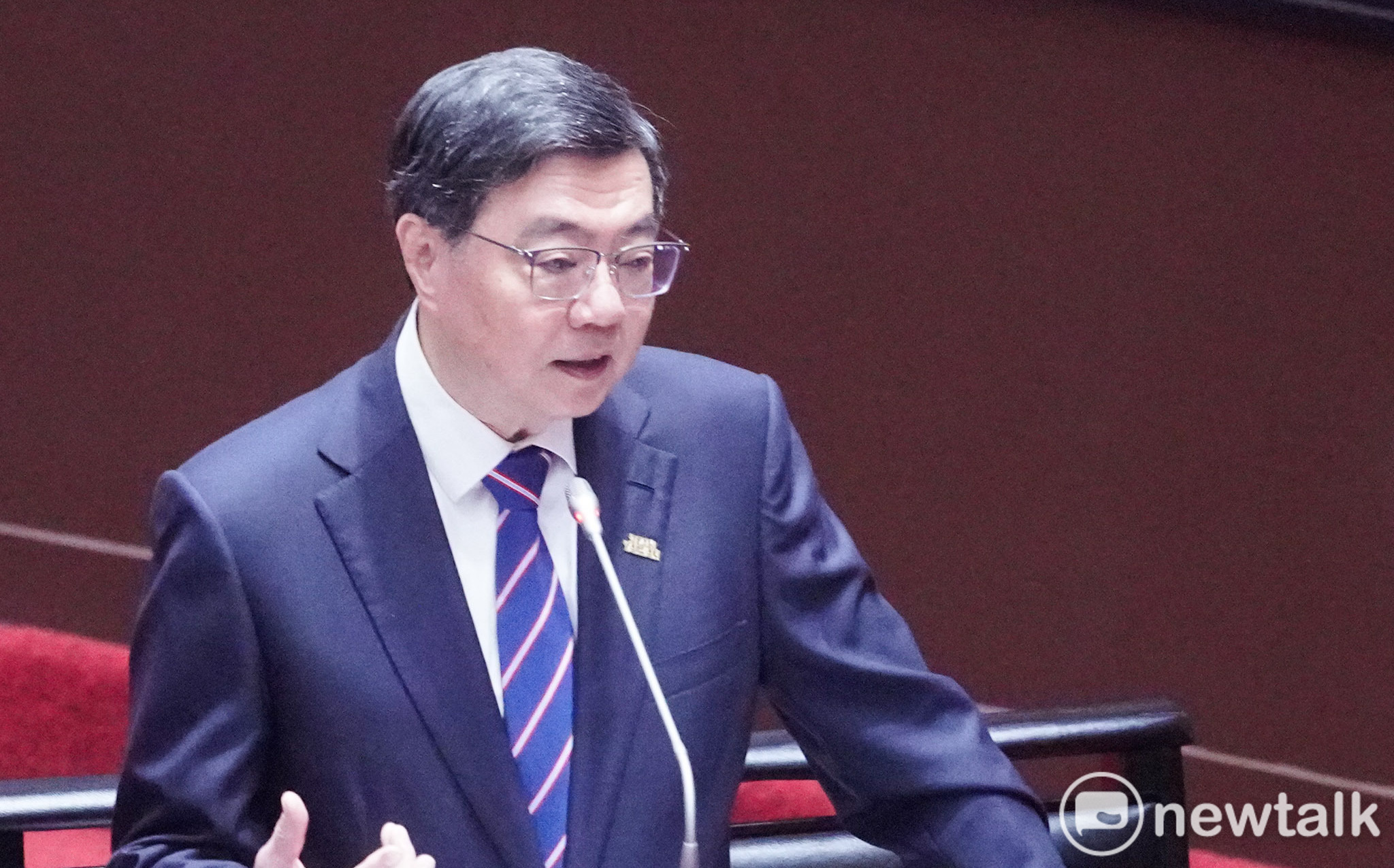勞動節致敬勞工！卓榮泰：經濟成果應回饋全民 打造更公平社會 