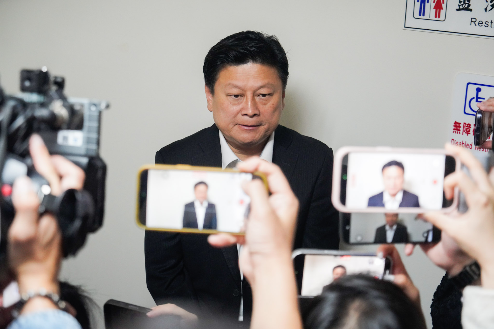 「他」喊普發2萬掀聲量高峰！分析曝藍營支持語句命中率逾3成居冠