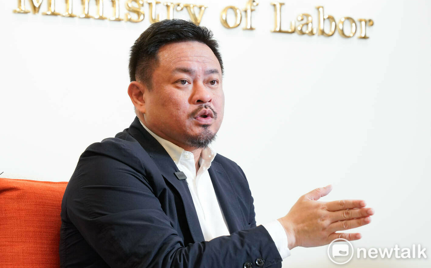 洪申翰專訪4-3》重症家庭的困境：不只是勞動力  更是生存需求