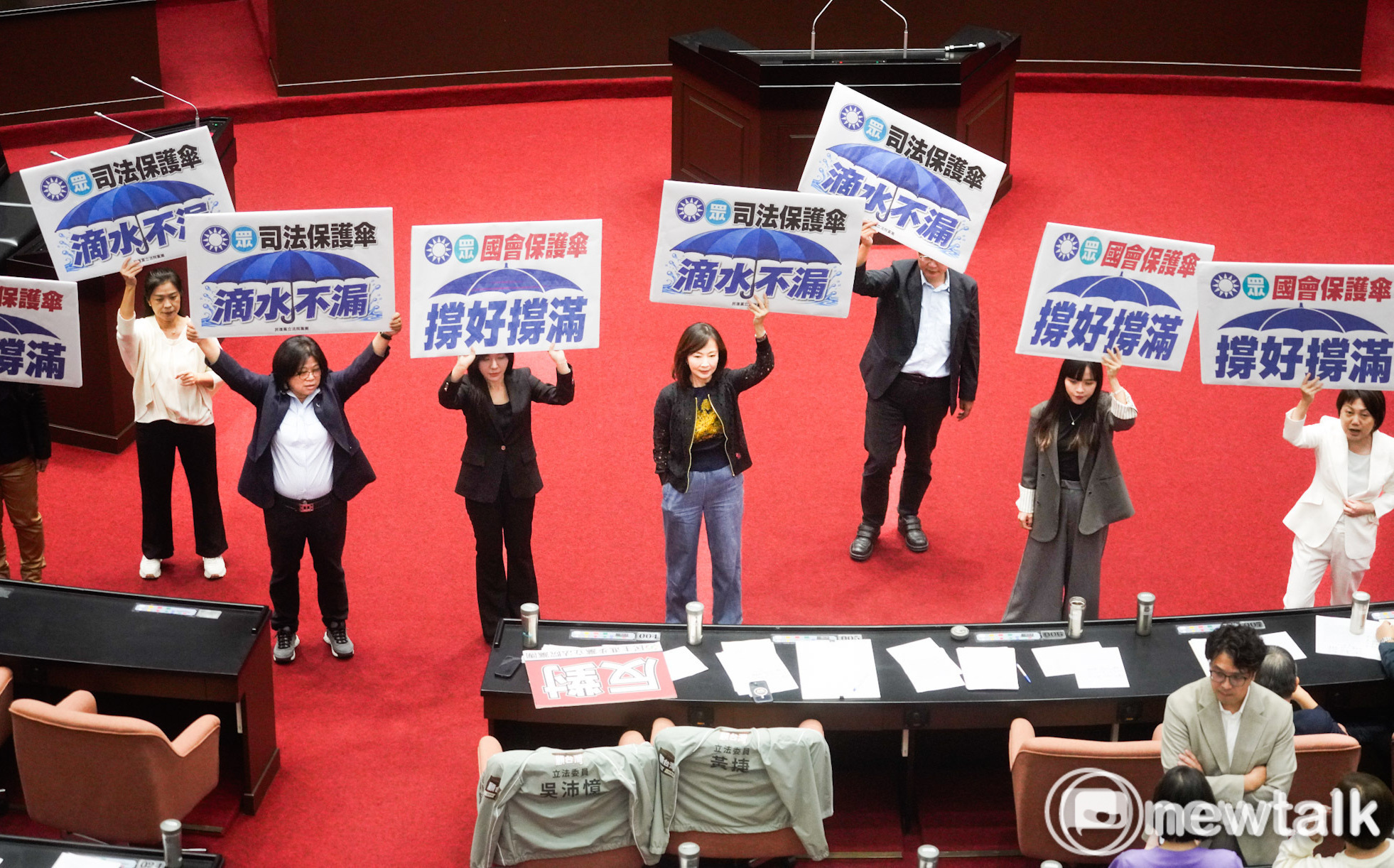 立院延會到8月底 綠委轟藍營：把國會當司法避風港、續命保護傘