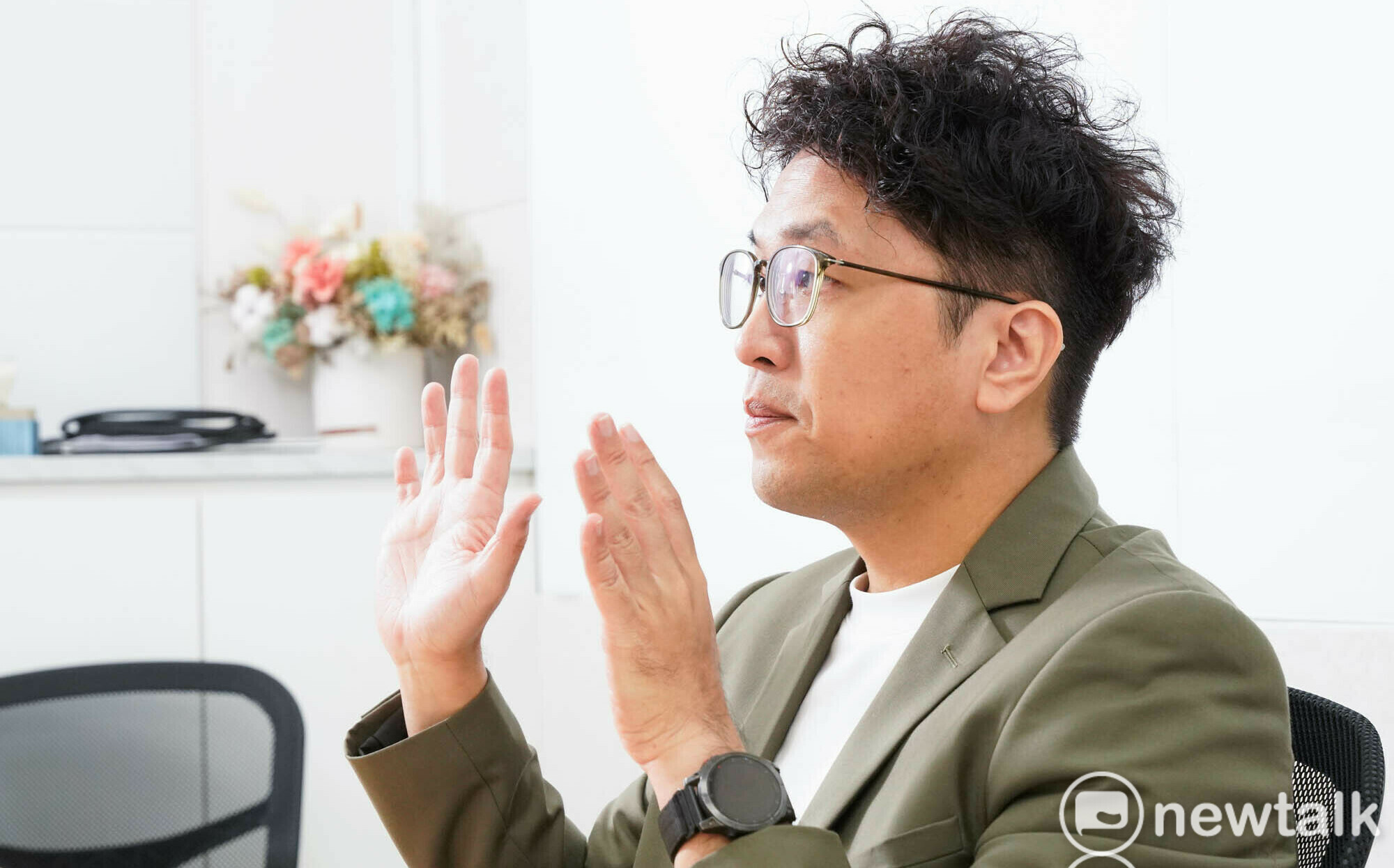 沈伯洋專訪6-3》坦言小草應該不喜歡我!靠「這招」爭取藍白選票