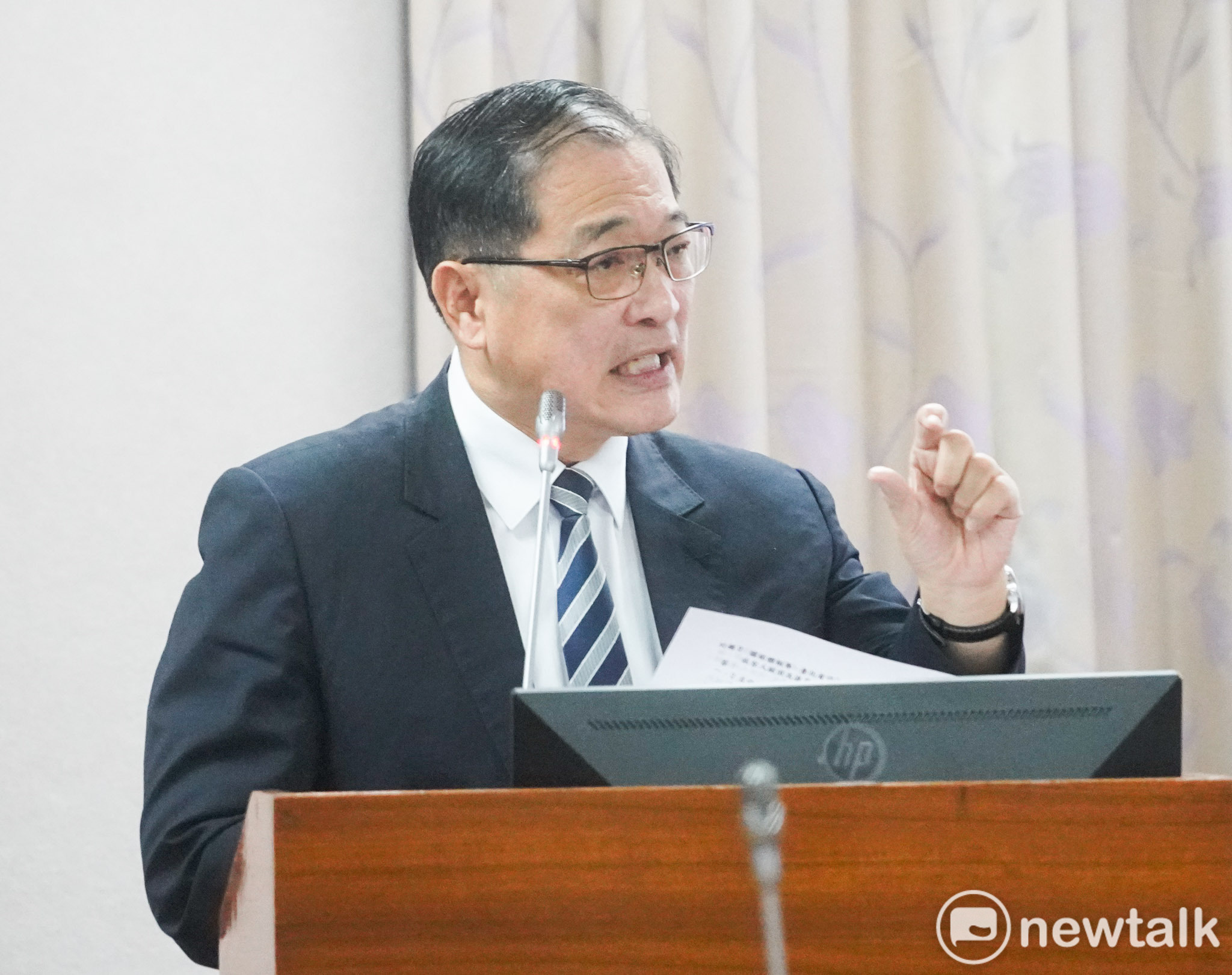 北檢檢察官涉吸毒緩起訴 藍點名鄭銘謙公開道歉