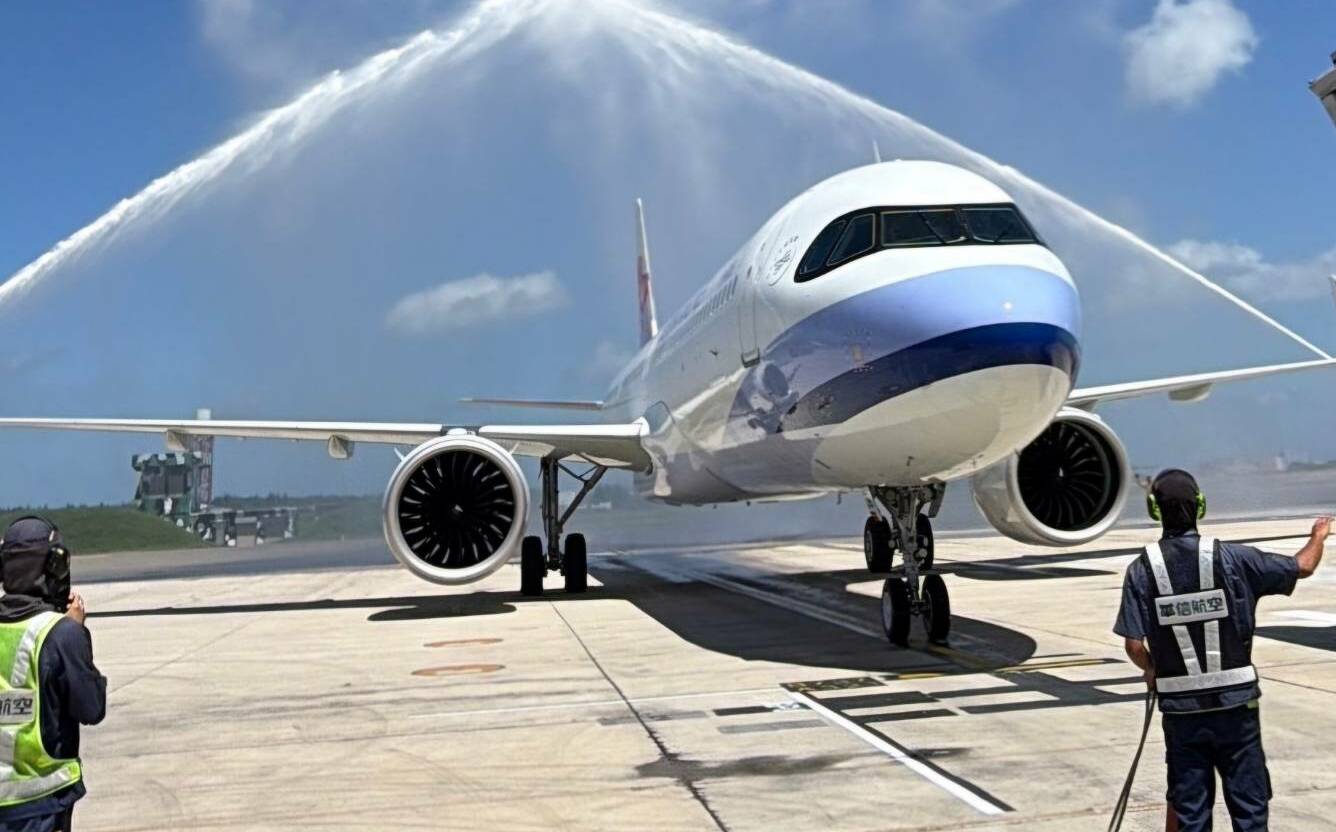 暑假離島航線運力升級!華信航空A321neo今首航澎湖