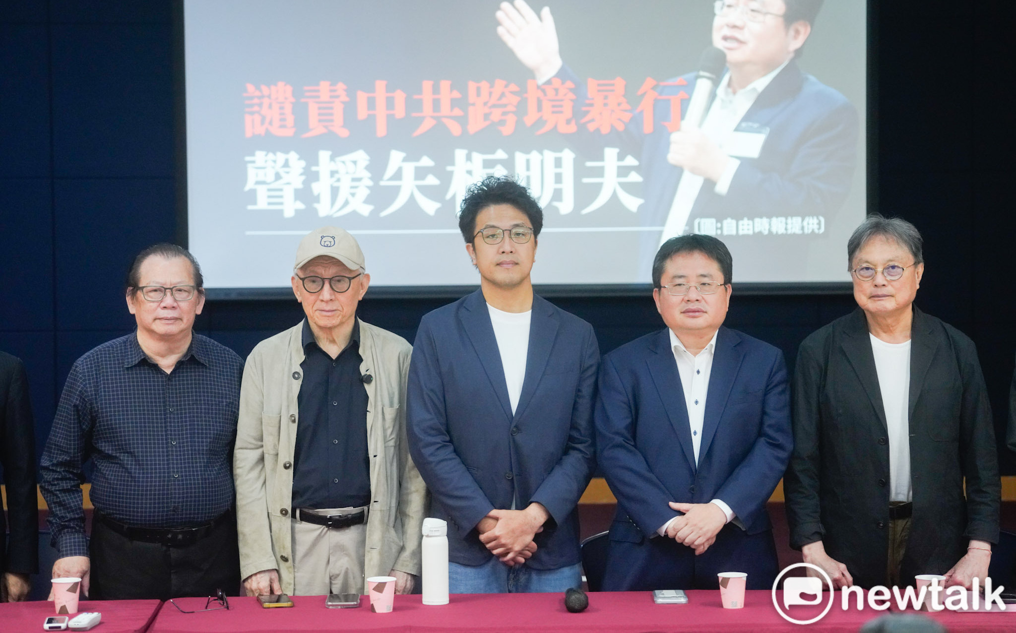 大罷免後首度合體!曹興誠揭未公開助選沈伯洋原因:民進黨說不要碰統獨「我就不講」