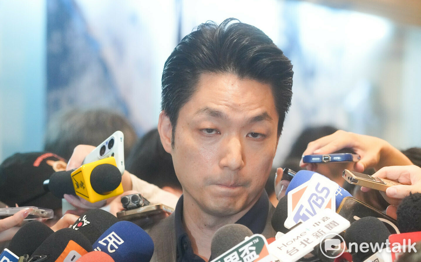 打臉蔣萬安!台大氣象團隊報告曝 未達停班課標準 他轟:推卸責任敢做不敢當!