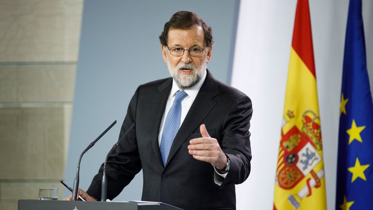  西班牙前首相拉霍伊（Mariano Rajoy） 在西班牙媒體《辯論報》（El Debate）發表題的專欄文章，文末指出「法國對中沒有法國人」。 圖：翻攝自@visegrad24 