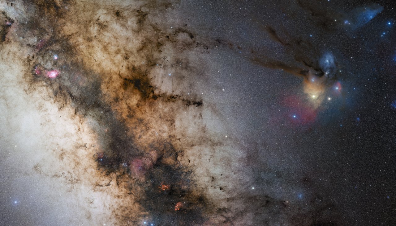  星際氣體塵埃雲中發現糖分子。在《自然·天文學》雜誌上的一項研究表明，一種名為赤藻醣酮糖的四碳糖在銀河系中心附近的一個巨型分子雲中被探測到。 圖：翻攝自 X @kisadalgamedya 