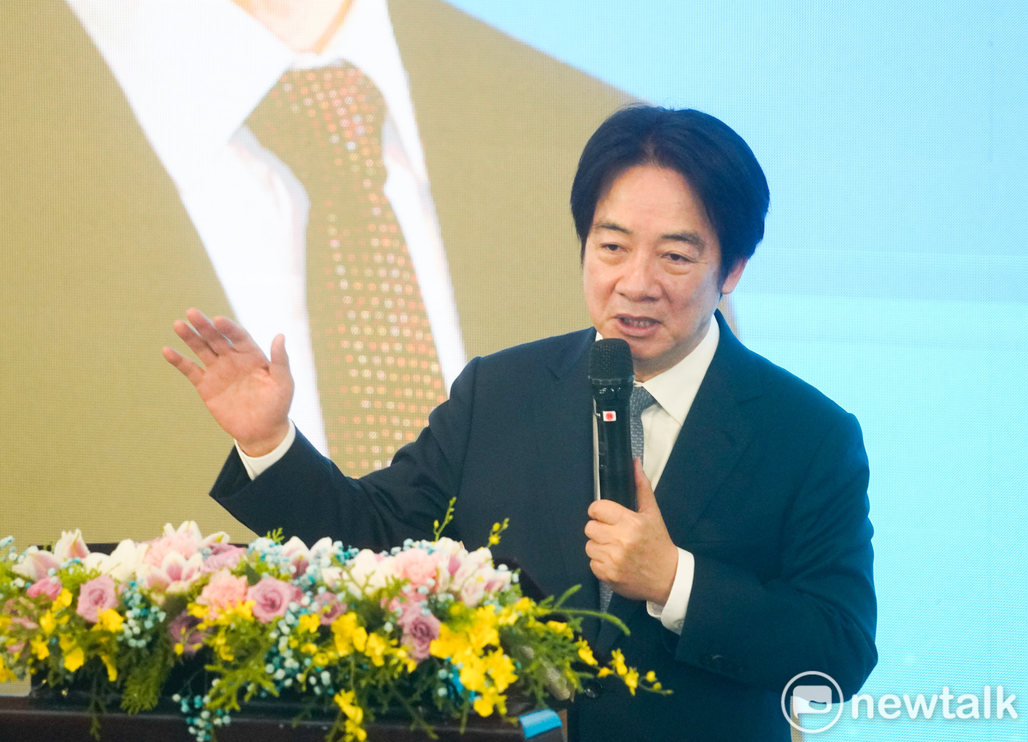 賴清德強勢要求換將，不僅顛覆了民進黨的歷史與慣例，更顯示其意志已全面掌控黨務系統，連其他派系的人事安排也不放過。 圖：張良一/攝 