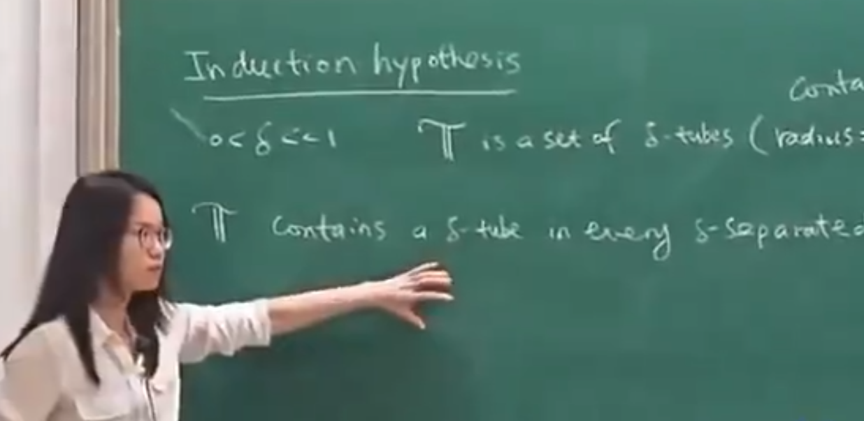  菲爾茲獎得主王宏教授在清華大學就卡基亞猜想做了一場演講，現場座無虛席。 圖：翻攝自 X @miren_41319 
