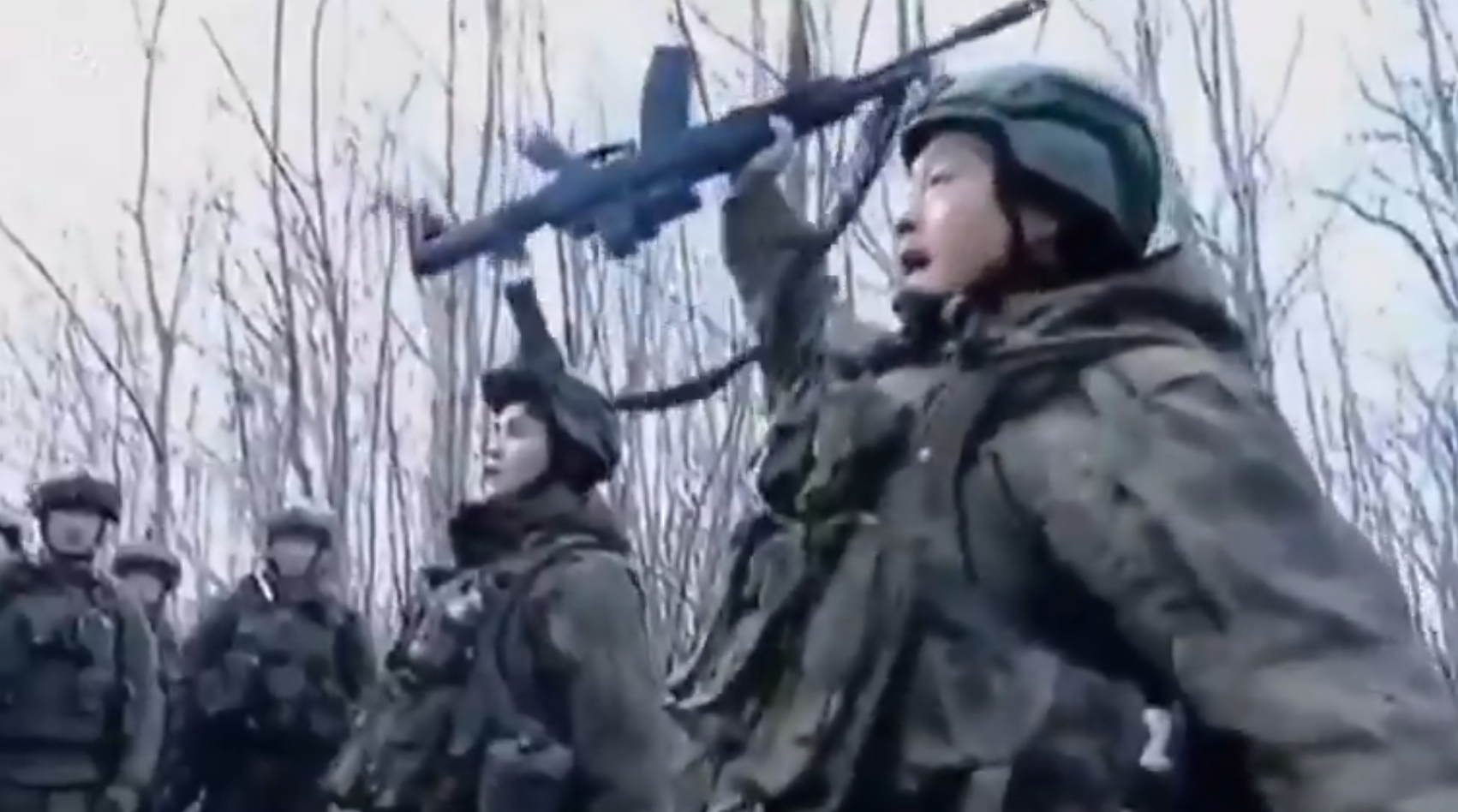  俄羅斯先前向前線派出了約 10,000 名北韓士兵與 1,000 名士官，其中已有超過 8,000 人遭烏軍擊斃。 圖：翻攝自 X @wartirnes 