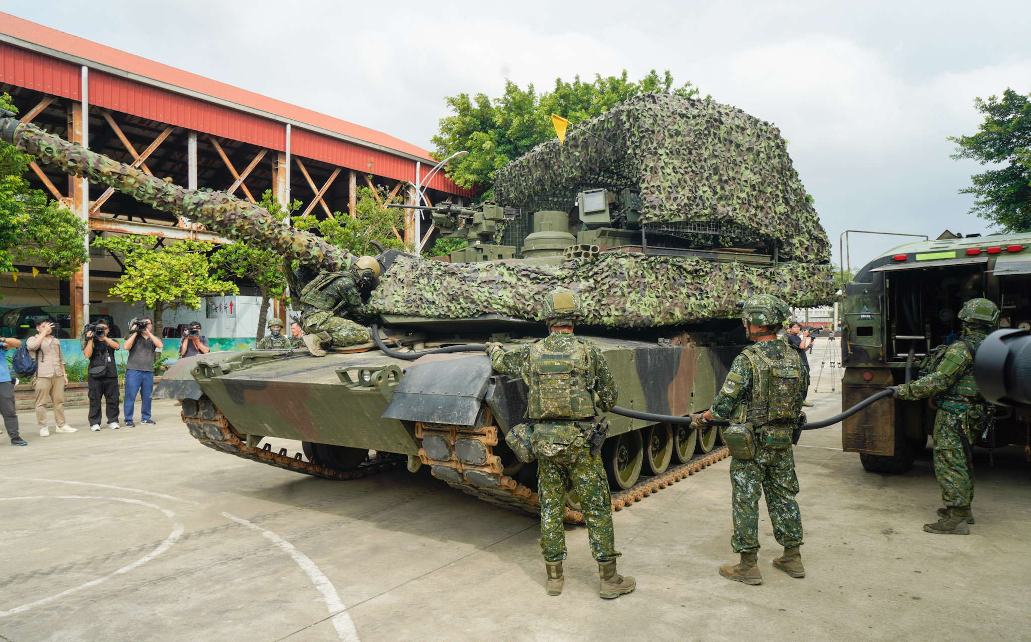 美軍媒解析「漢光42號」 大讚M1A2T反登陸韌性、機動分散