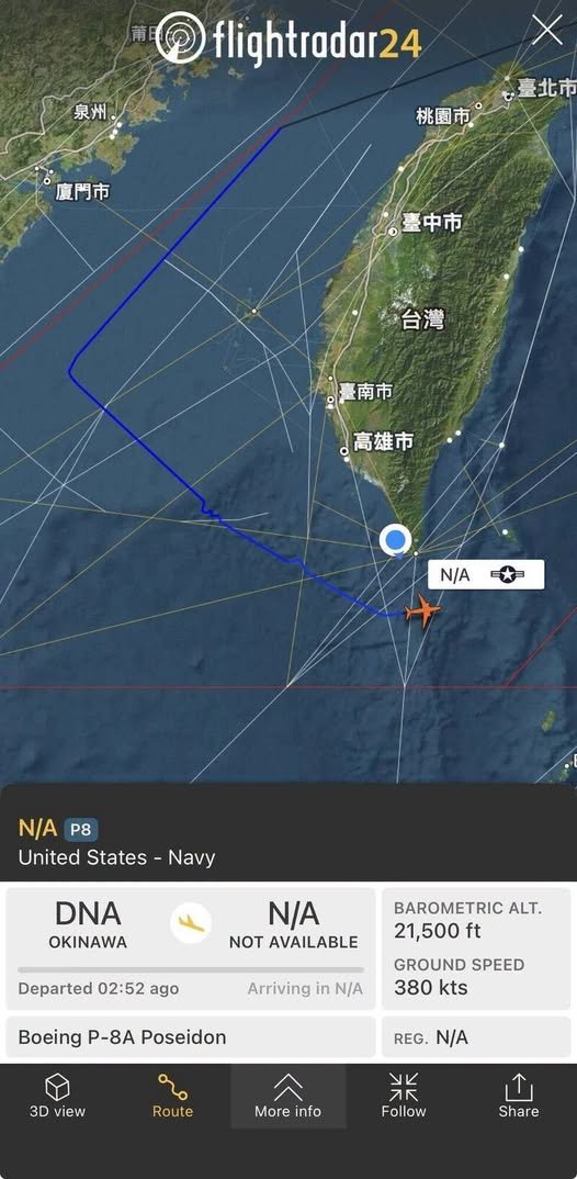  這架美軍 P-8A 自沖繩起飛後，以約 2 萬 1500 英尺高度、約 380 節航速巡航，縱貫台灣海峽。 圖：翻攝自 X 帳號 @Military_idv_tw 