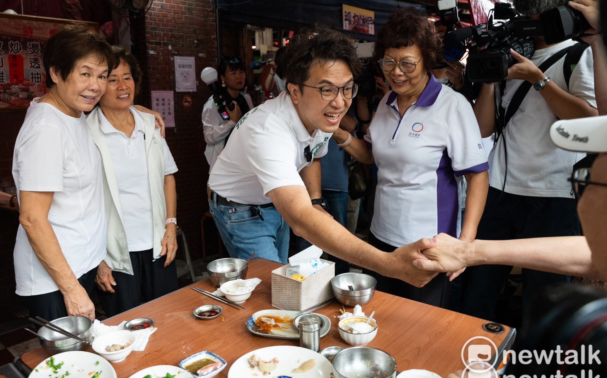 王偉忠指選情滿順、蔣萬安快昏了 沈伯洋:提醒要關注市政問題