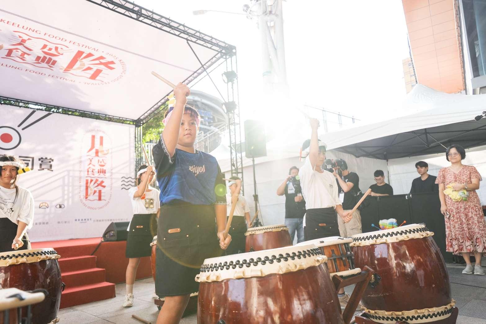 太鼓隊精彩演出將登場，為現場增添熱鬧氣氛