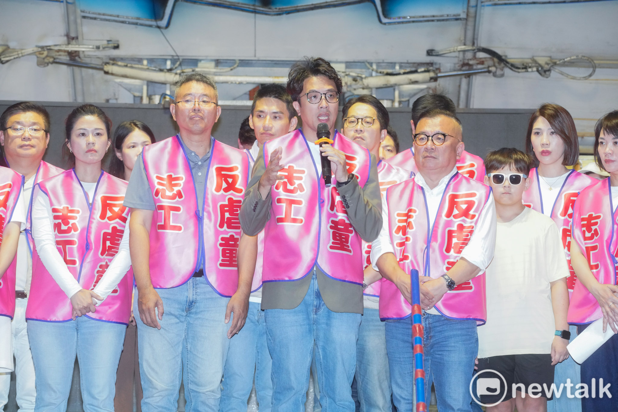 蔣萬安沒出席!沈伯洋上凱道反虐童喊「我非常的急」批托推責任非常可惡