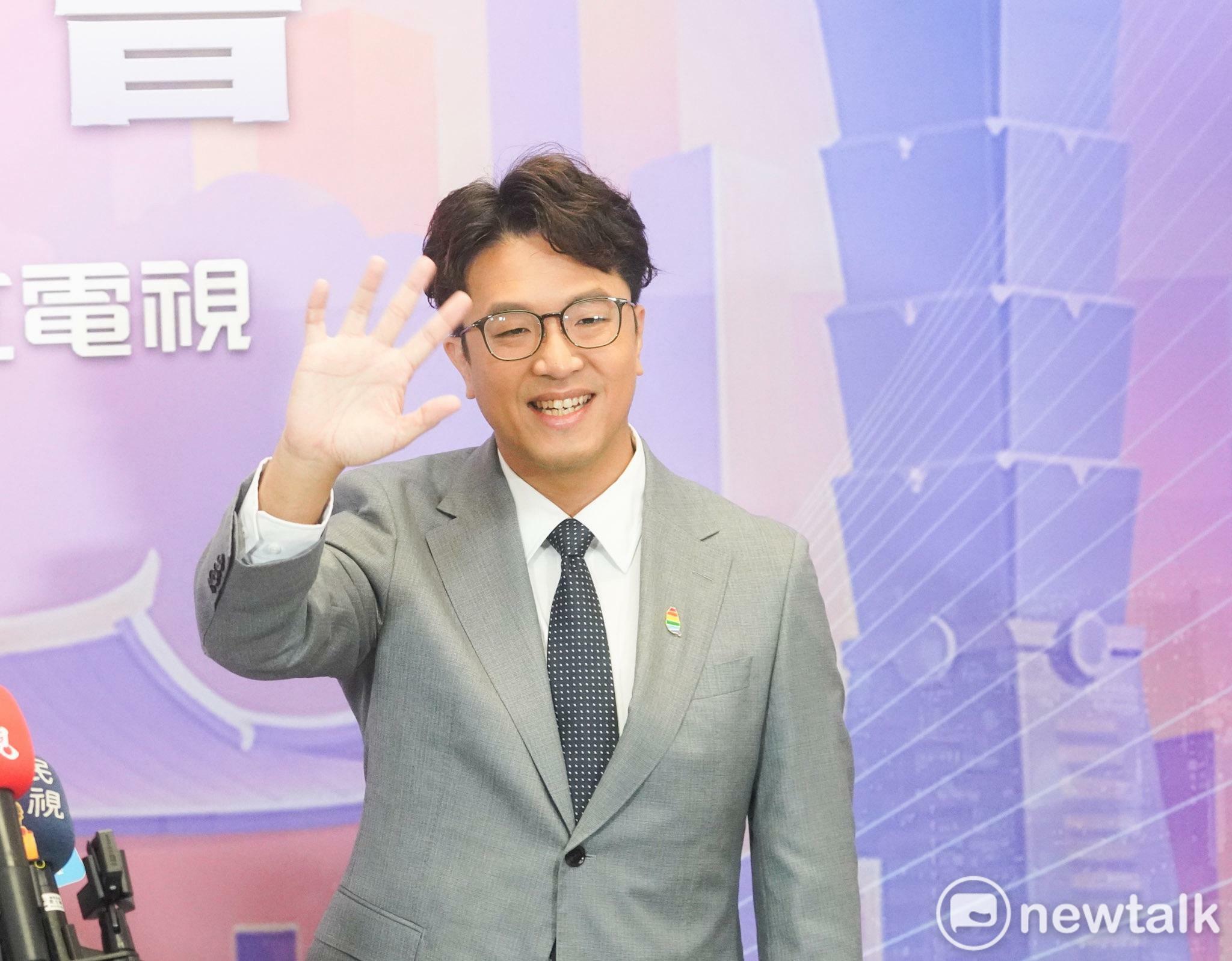 北市長辯論》蔣質疑毒駕立場 沈伯洋收回建議:你好像也不了解立院運作