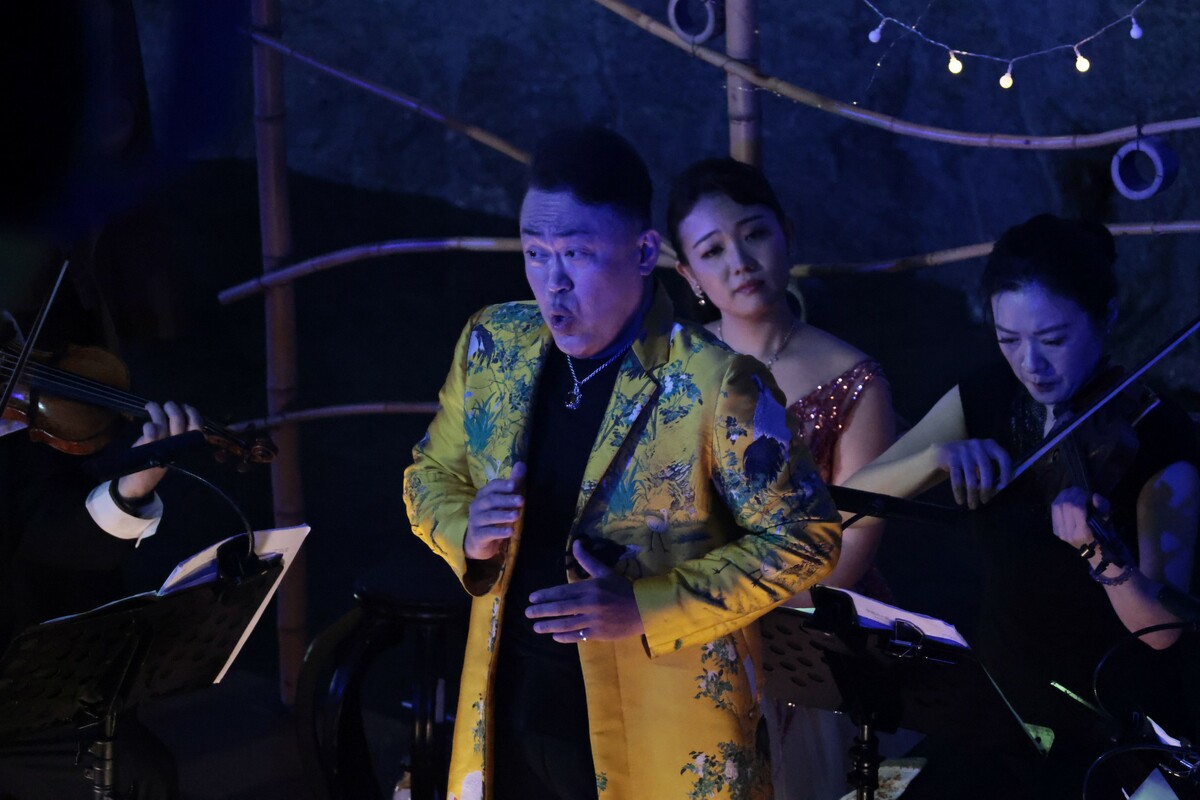  日本女高音宮地江奈與男高音王典一同演出。 圖：國家公園署提供 