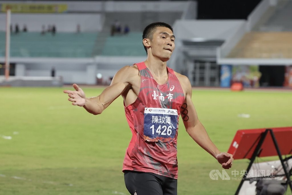 強風助威2度跑進10秒內 陳玟溥全運男子百公尺摘金