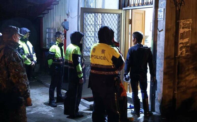 蘇澳鎮2里土石流紅色警戒 鎮公所緊急撤離百人