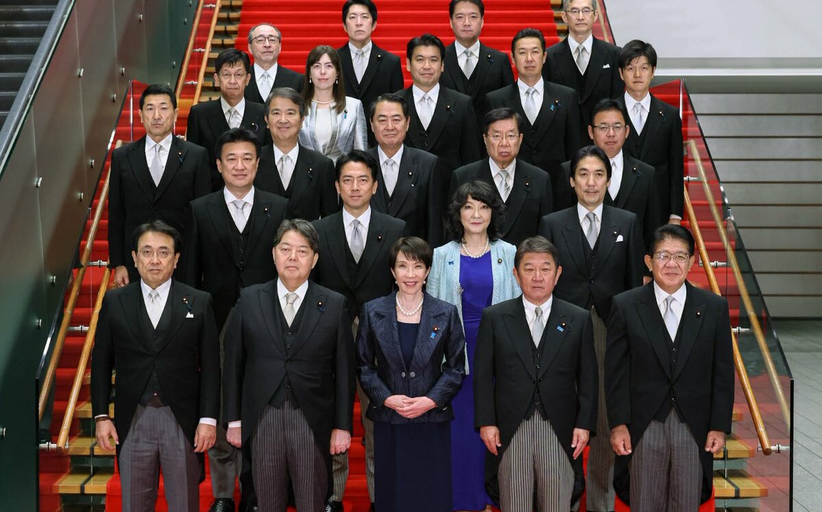 《週刊文春》：若明年1月改選自民黨將單獨過半　7閣員可能落選