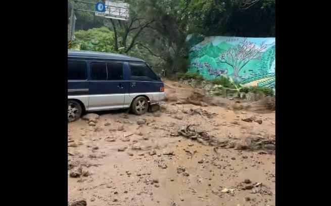陽明山遇土石流險喪命!女PO社群平台引網友怒轟:「蔣」不聽