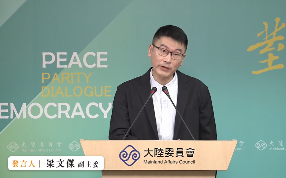 黃國昌批「只會講幹話」 梁文傑:難道應該卑躬屈膝講話嗎?