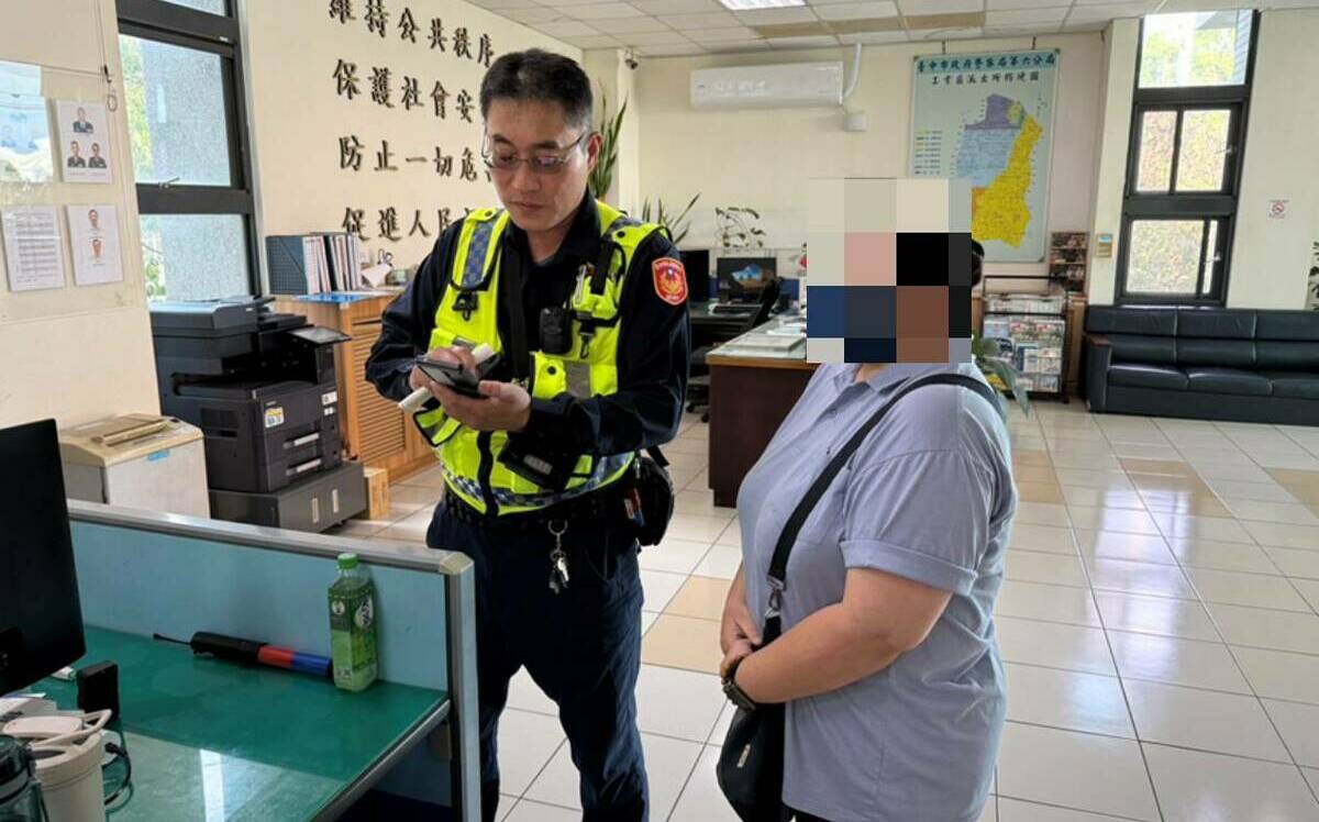 騎士闖紅燈挨罰竟一直道謝！真相曝光 險遭假檢警詐騙