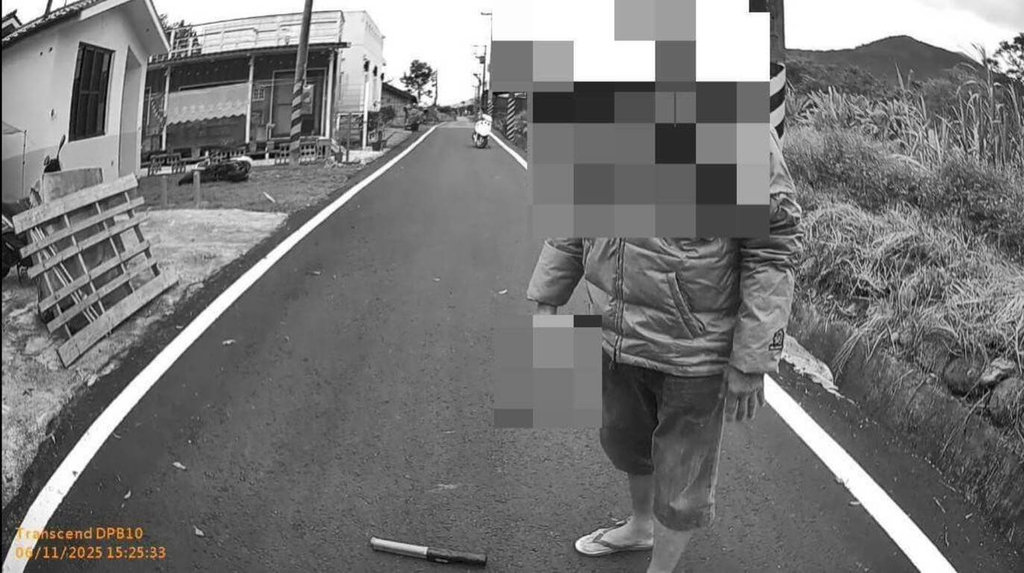 花蓮偷竊通緝犯持刀拒捕　隨機搶車逃逸