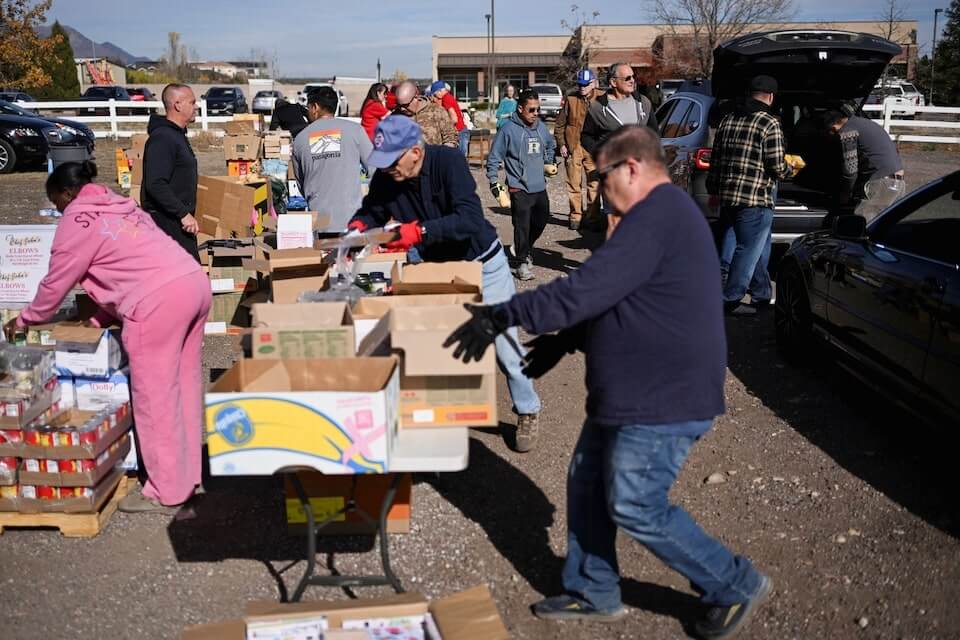 最高院暫緩緊急撥款令 美政府免即時支付糧食援助