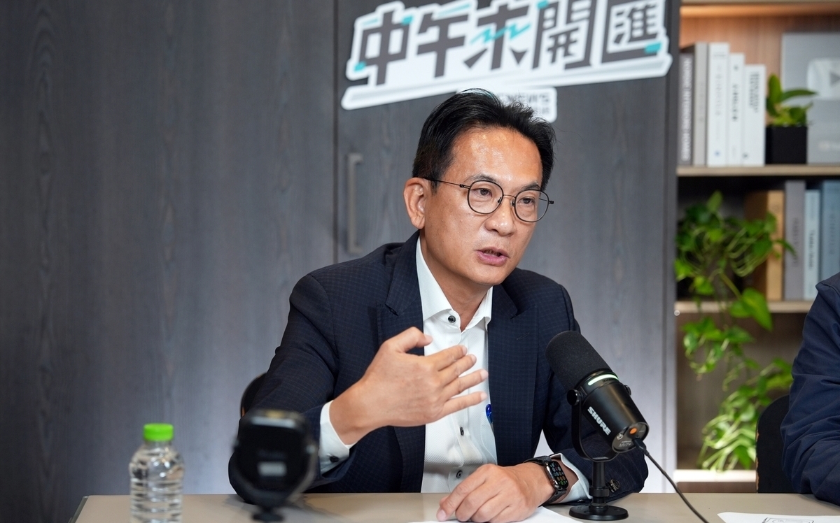 尊重初選結果!絕不脫黨參選 林俊憲嗆:只等陳亭妃一句話